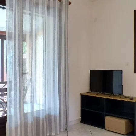 Nyaraló Spacious House With Garden Six-Fours-les-Plages