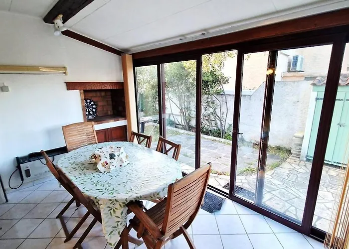 Spacious House With Garden * Six-Fours-les-Plages