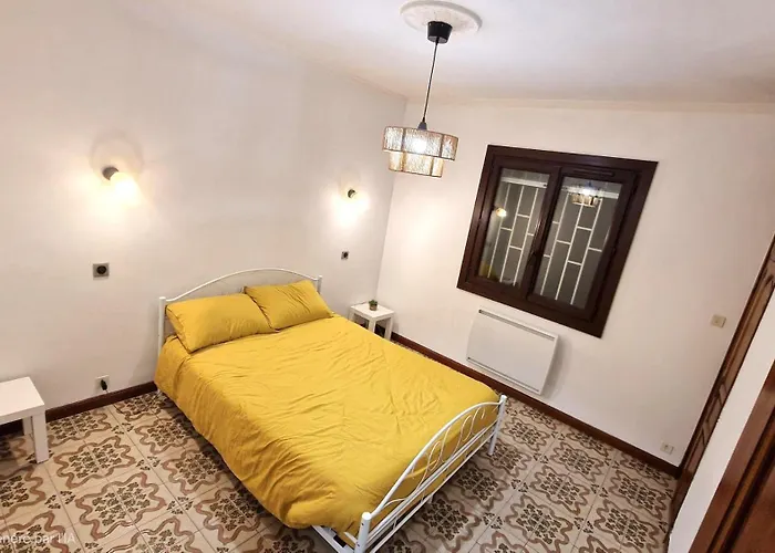 Spacious House With Garden Nyaraló *