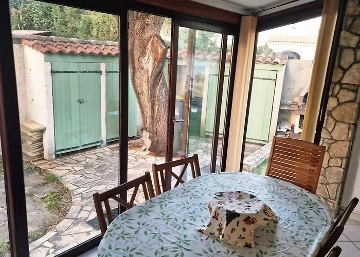 Spacious House With Garden * Six-Fours-les-Plages