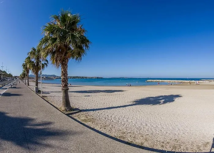 Spacious House With Garden Nyaraló *